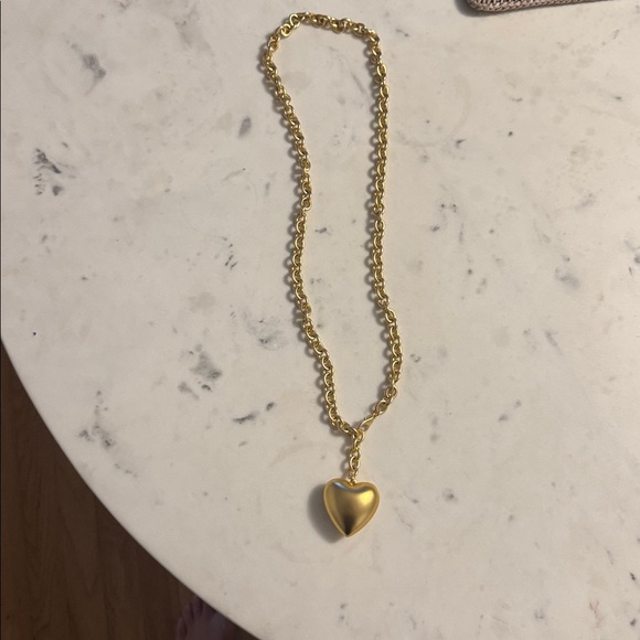 Brand New Roxanne Assoulin Puffy Heart Necklace in Gold - Picture 6 of 6